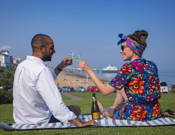 Couple Picnic in Eastbourne