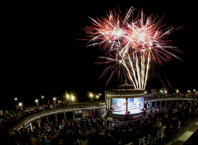 Eastbourne Bandstand, photo by Graham Huntley